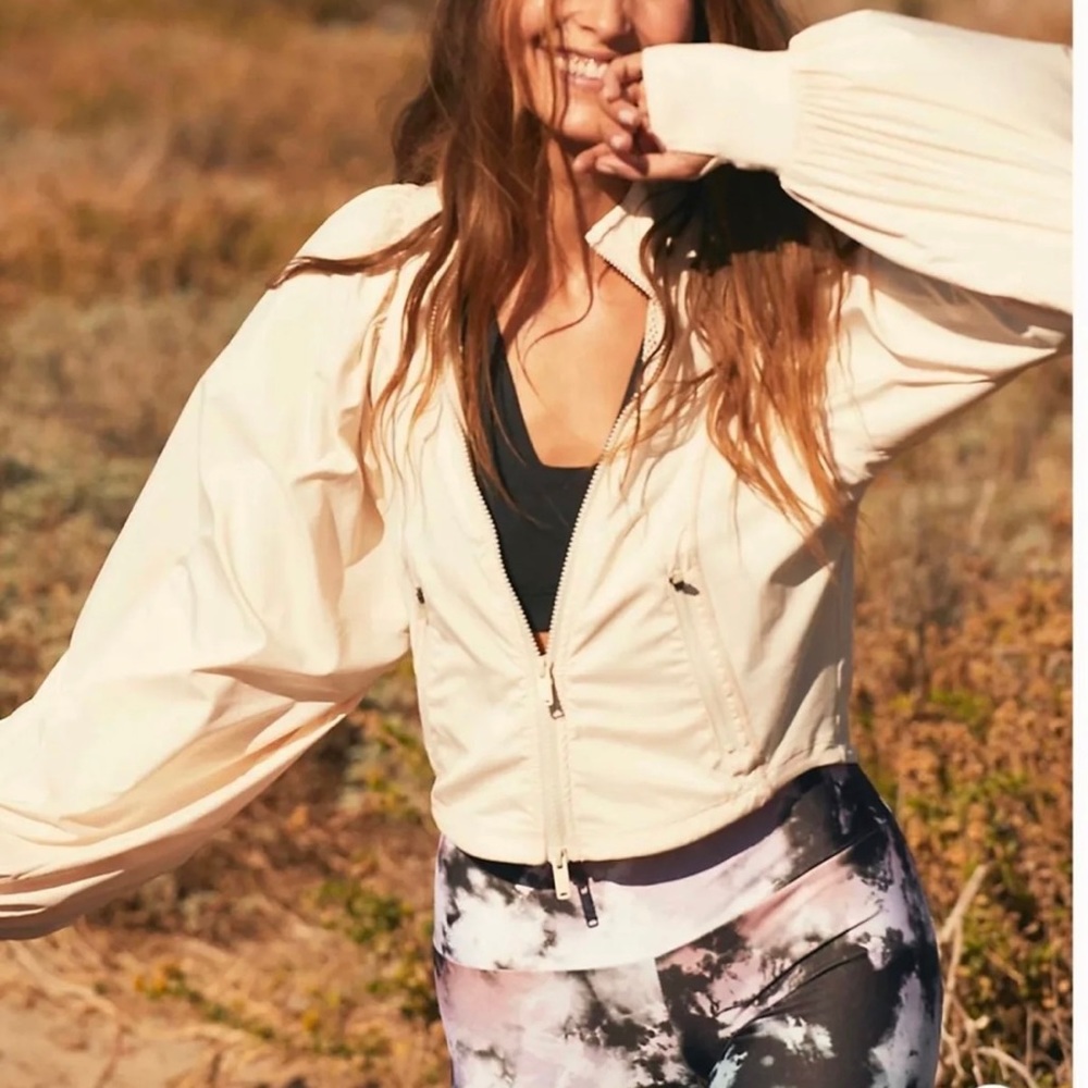 ❤️Free People Movement Color Me Happy Cropped Jacket